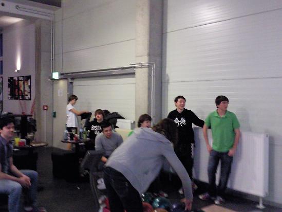Bowling003.jpg